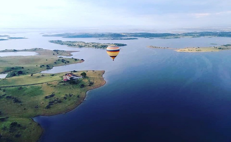 5 lugares lindos para voar de balão em Portugal