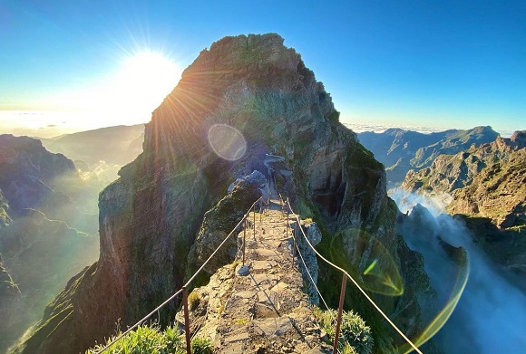 Este é o caminho mais bonito de Portugal fica a mais de 1800 metros de altitude