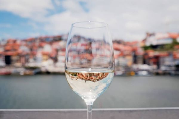 Um guia para descobrir as colheitas do vinho do Porto
