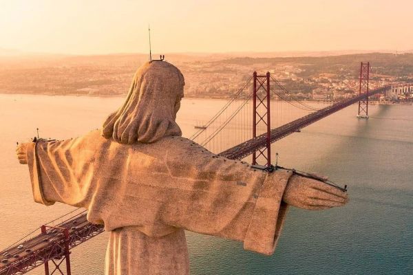 A ponte mais bonita da Europa fica em Lisboa