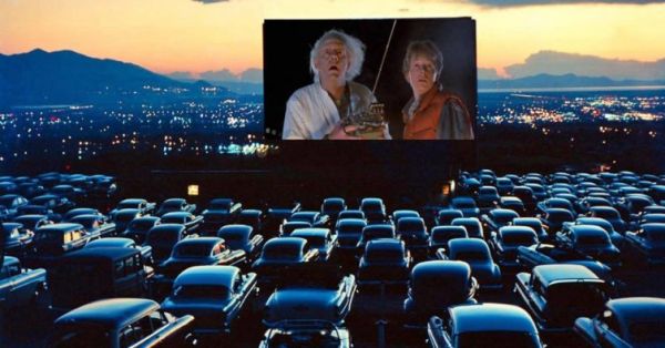Este mês há cinema Drive In grátis em Almada