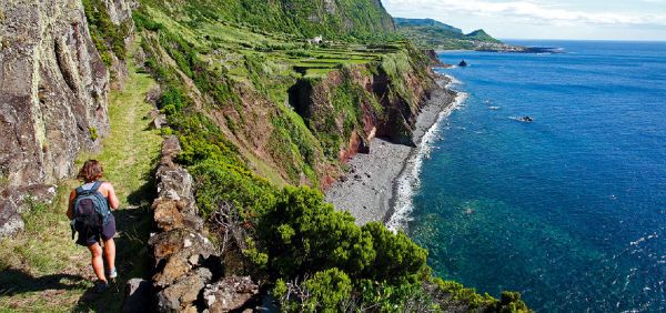 Os 7 melhores locais para visitar na Ponta Delgada