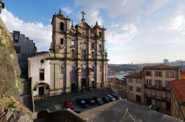 Os 9 melhores sitios para ver e visitar em Monumentos no Porto