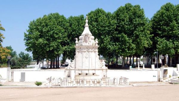 Os 20 melhores sitios para ver e visitar em Evora