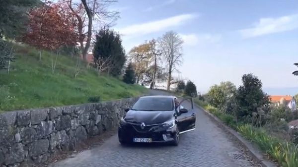 Existe uma estrada Mágica em Portugal onde os carros sobem sozinhos